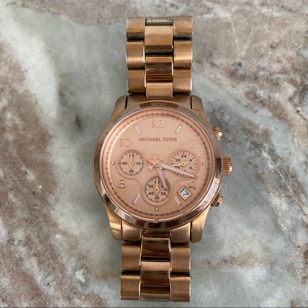 Used Michael Kors rose gold watch